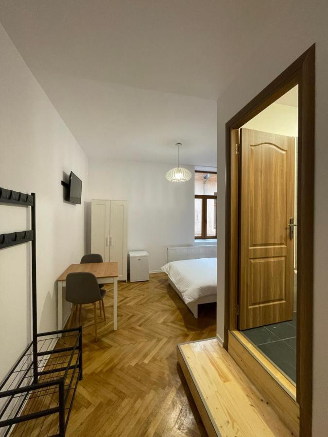 Schei Central Studios In The Heart Of Braşov Buitenkant foto