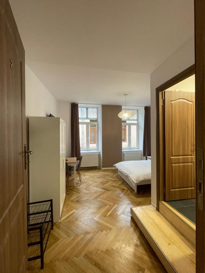 Schei Central Studios In The Heart Of Braşov Buitenkant foto